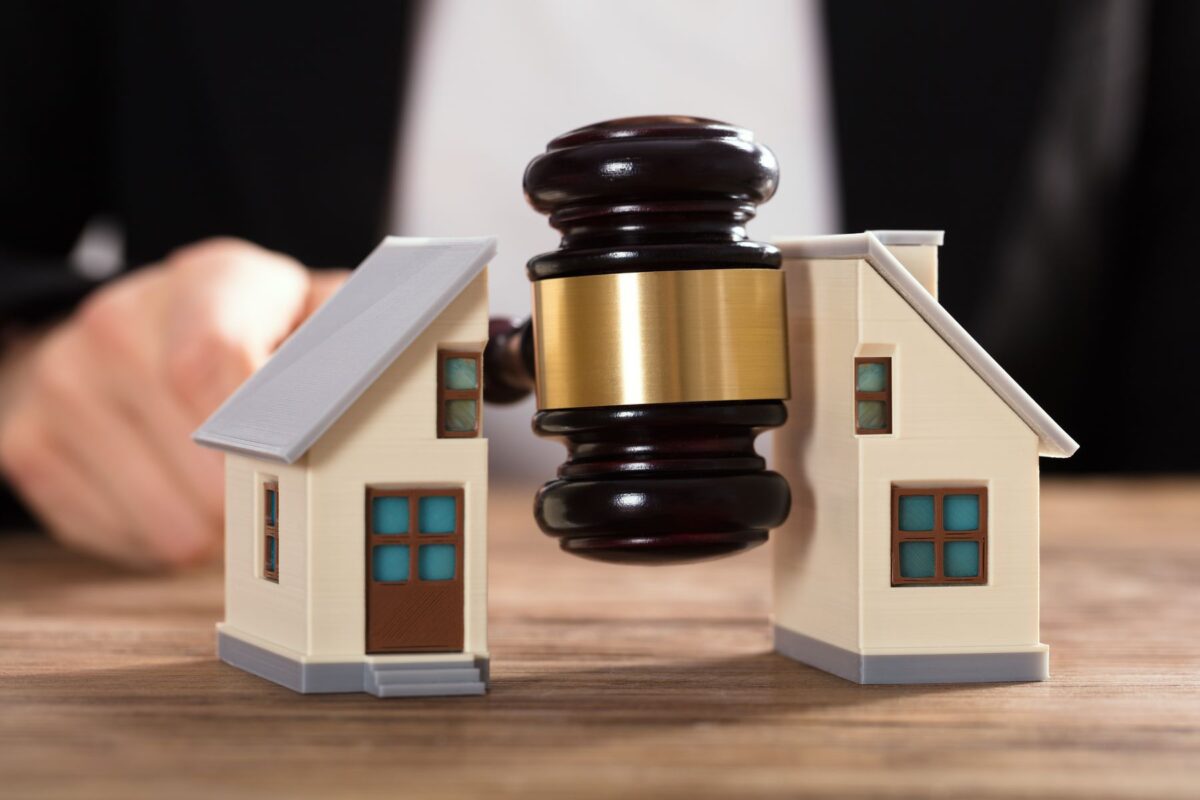 property dispute lawyer